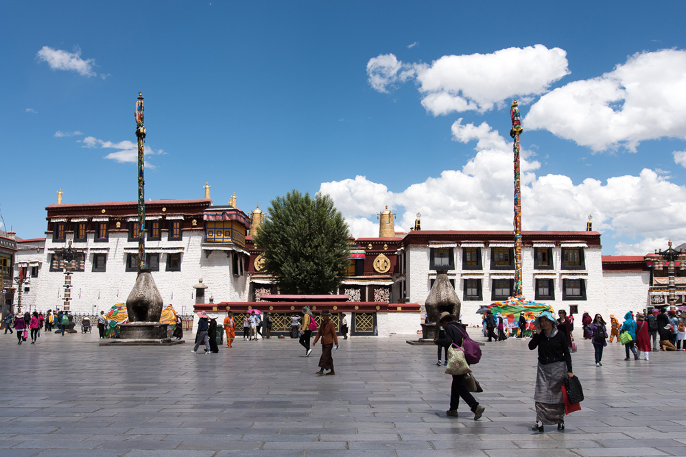 DISCOVERY OF CENTRAL TIBET